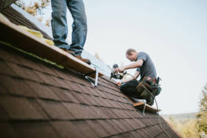 Local Roofers in Chestnut Hill Cove, MD